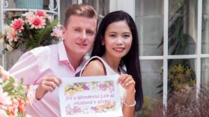 Married Filipina and Western guy love life abroad review