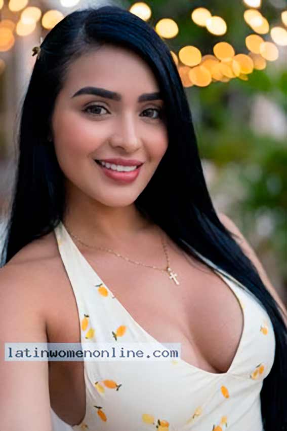 Valentina - Verified Single in Medellin, Colombia